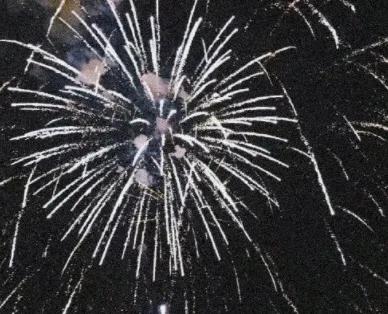 心里难受的个性签名（一个人心伤心难过想哭的签名） 第1张