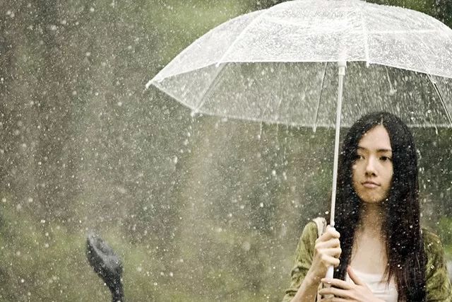 无奈的说说心情短语（表达心累又无奈的诗句） 第3张