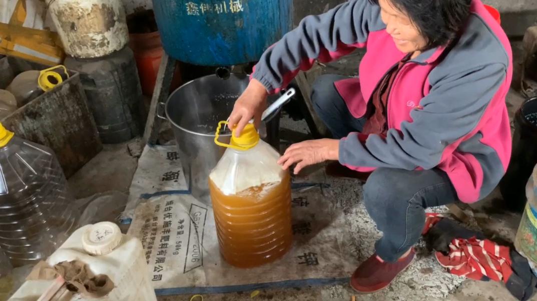 榨花生油生意怎么样（市场有现榨花生油好吗） 第23张