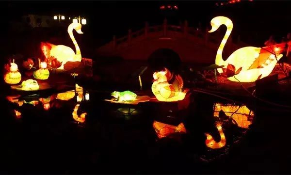元宵古诗有哪些（描写元宵节的诗词） 第17张