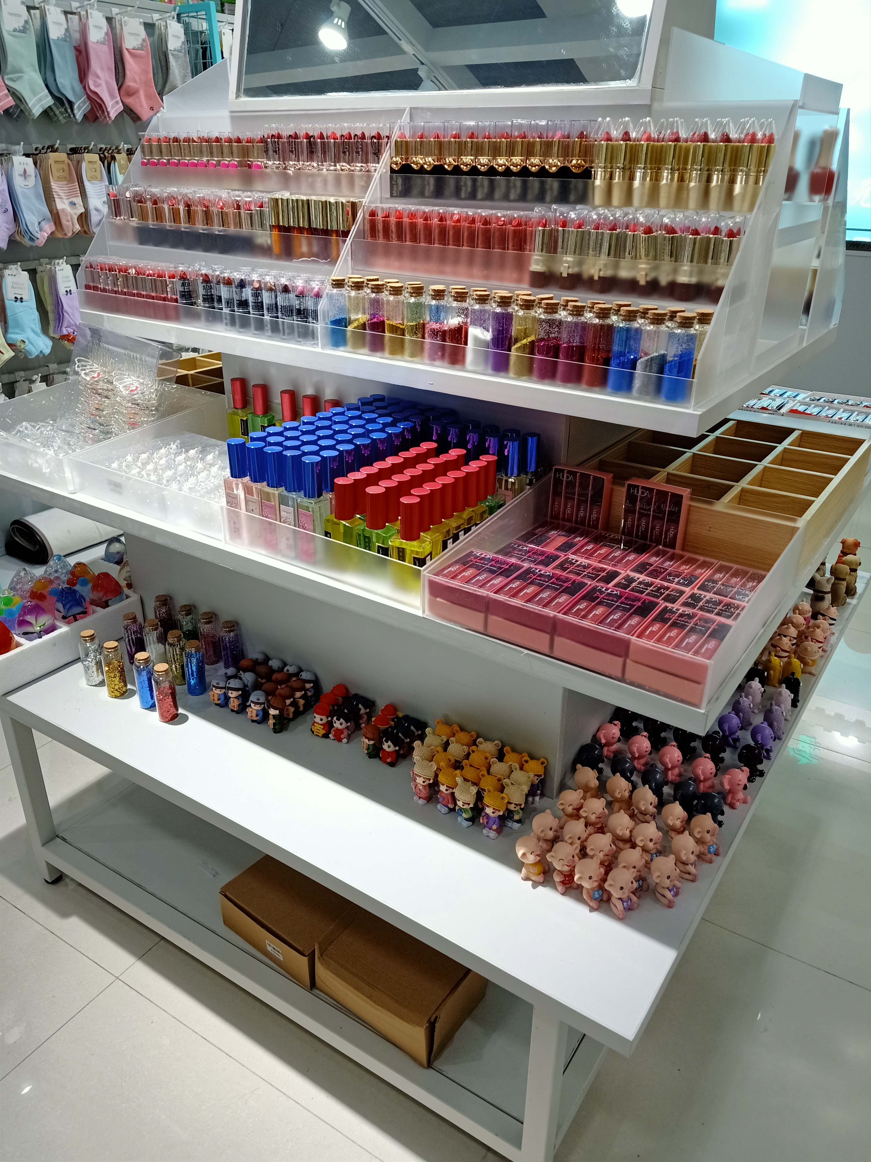 二元店的东西在哪里进货（两元店利润怎么样） 第1张