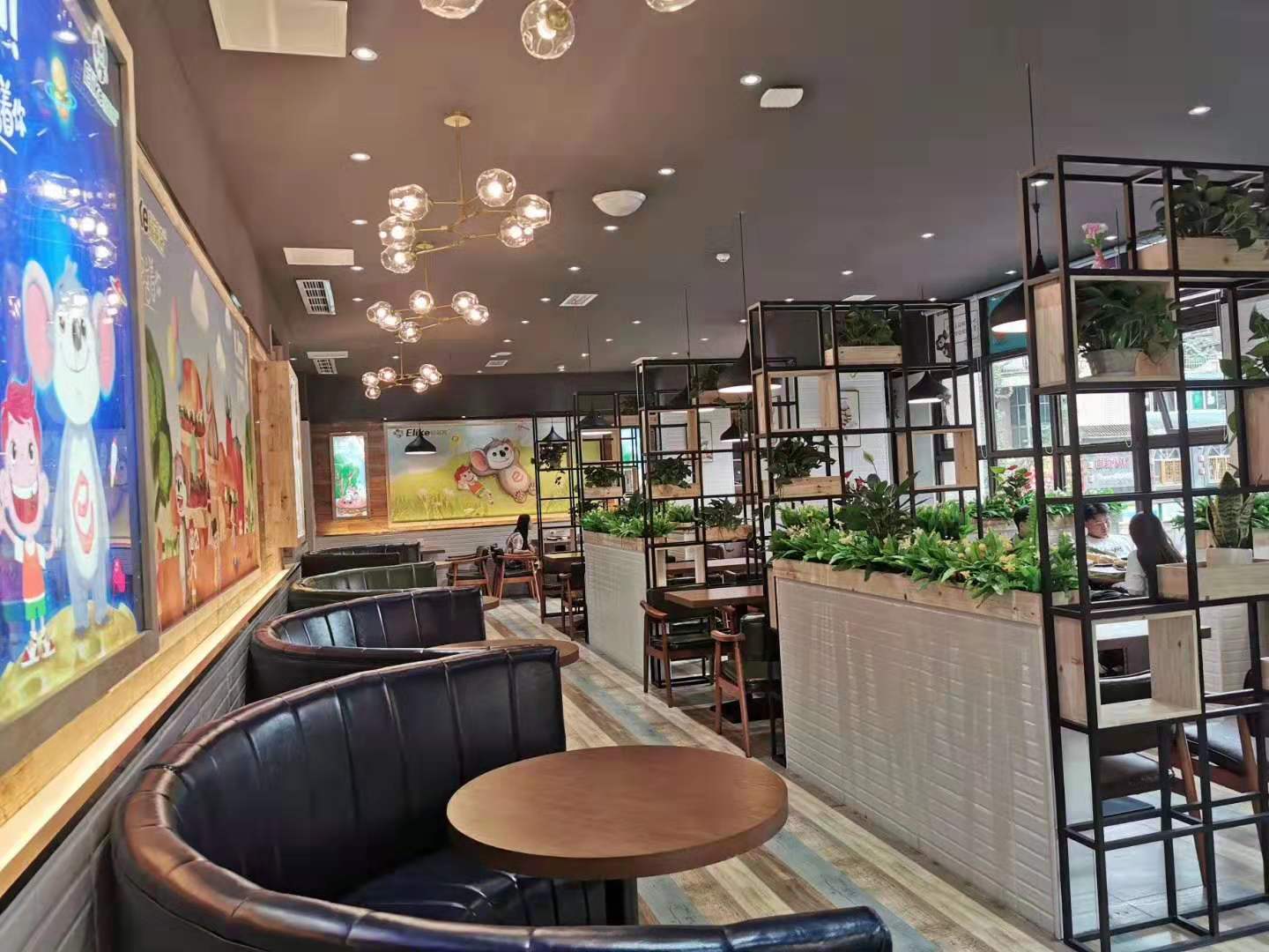 一个汉堡店要几个员工（店长应该做好哪些方面管理） 第5张