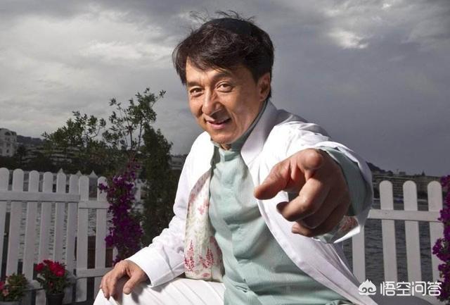 大明星成龙姓什么（成龙本来的名字叫什么你知道吗） 第3张