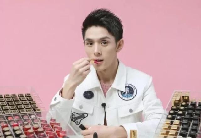 中国最牛服务员，月薪100到身价30亿：职场从不相信奇迹 第19张