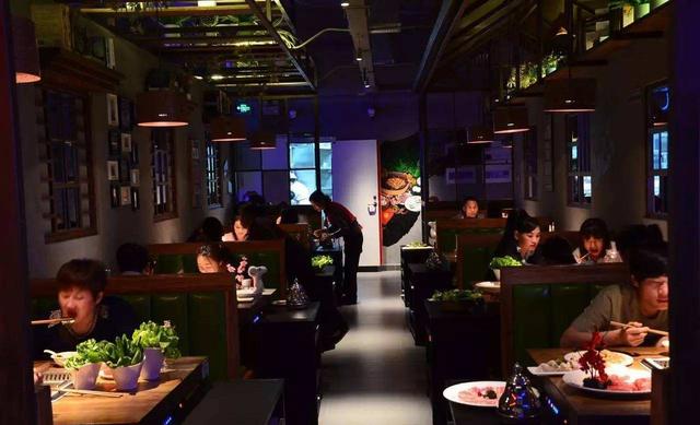火锅店老板最头疼的问题：没生意、顾客少！营销技巧是生存的关键 第1张