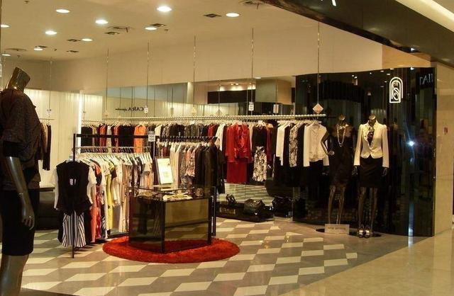 服装店这样设计引流策略，年赚50万，老板乐坏了 第1张