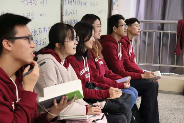 教师工资表火了，多位在职教师晒出工资明细后，网友们坐不住了 第15张