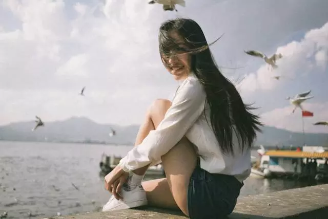 爱情名言警句有哪些（摘抄这20条爱情伤感说说） 第5张