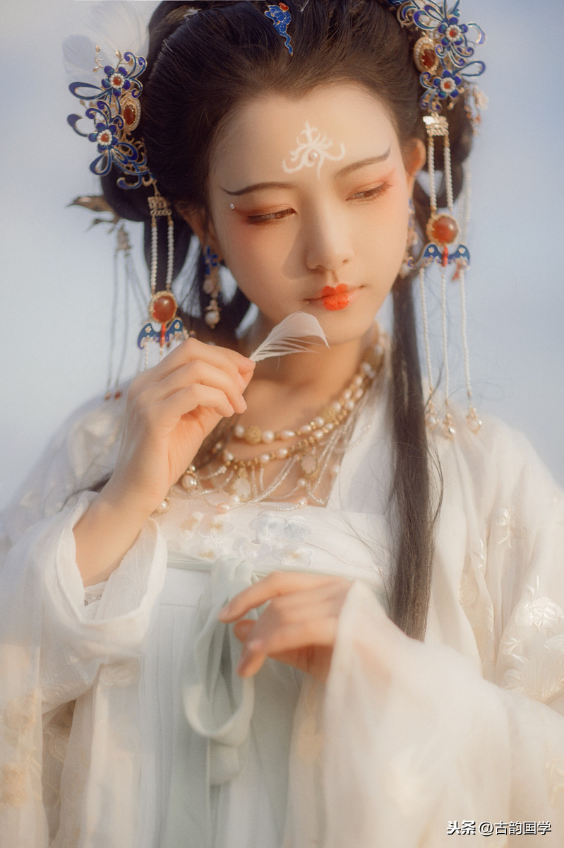 描写相思之苦的诗句（50首表达相思之苦的唯美诗句） 第3张