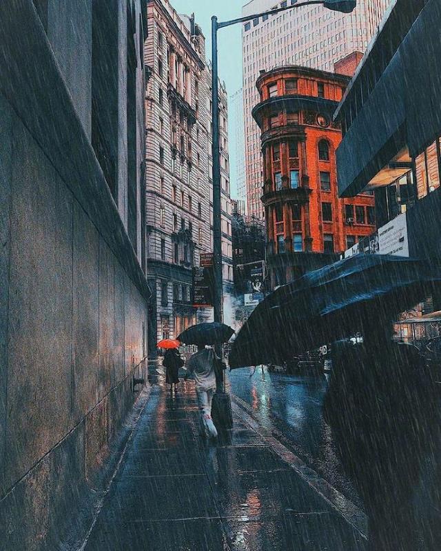 心情不好环境描写的句子摘抄（超级伤感的雨后寄语说说） 第3张