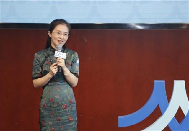 胡红梅的“堕落史”：从最美校长到“无耻小偷”，她经历了什么？ 第17张