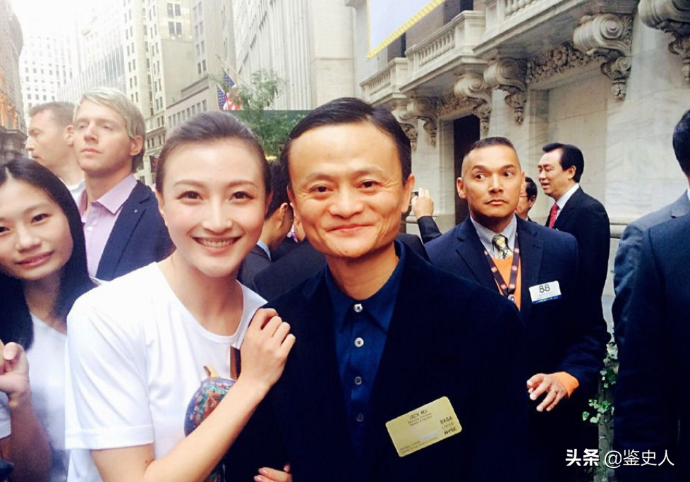 马云背后的9个女人：帮助马云打造阿里帝国，如今个个身价过亿 第1张