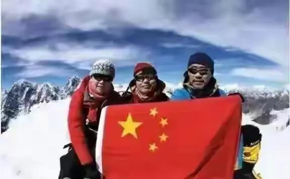 地产大亨王石：为什么要抛妻弃子，娶小他30岁的田朴珺为妻 第27张