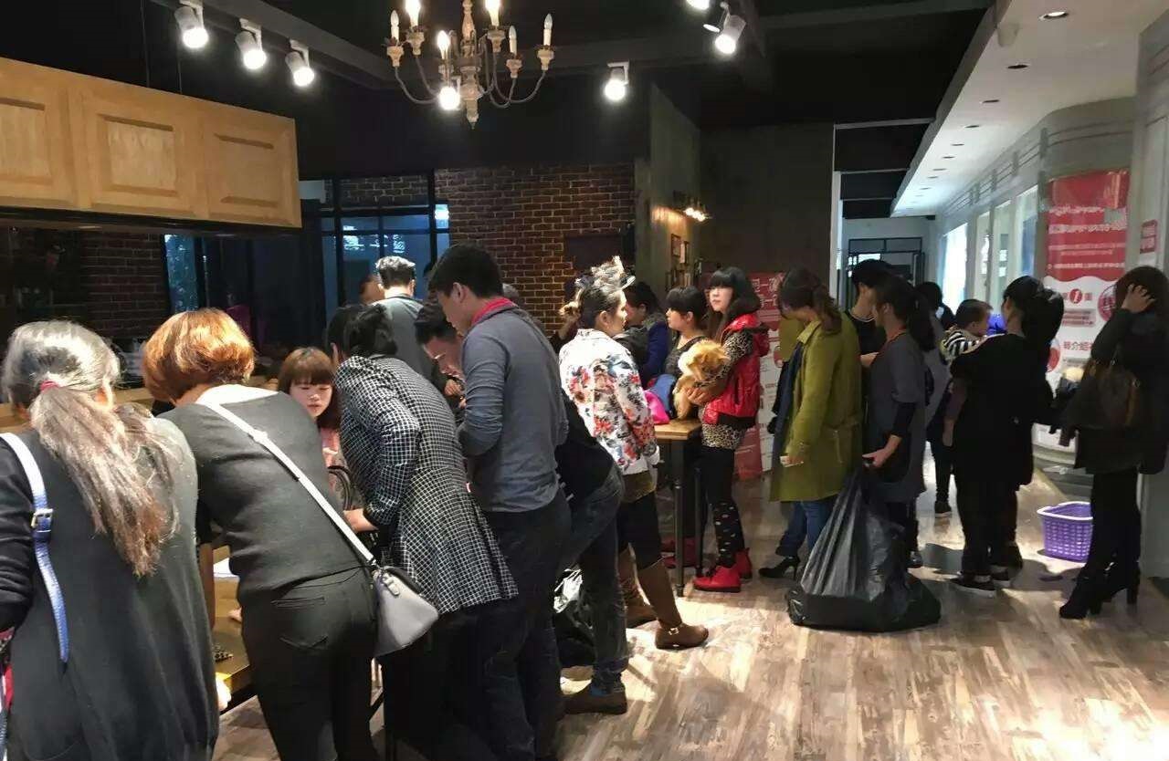 两个动作让四川火锅店起死回生，引流上千人，月销售额高达15万 第3张