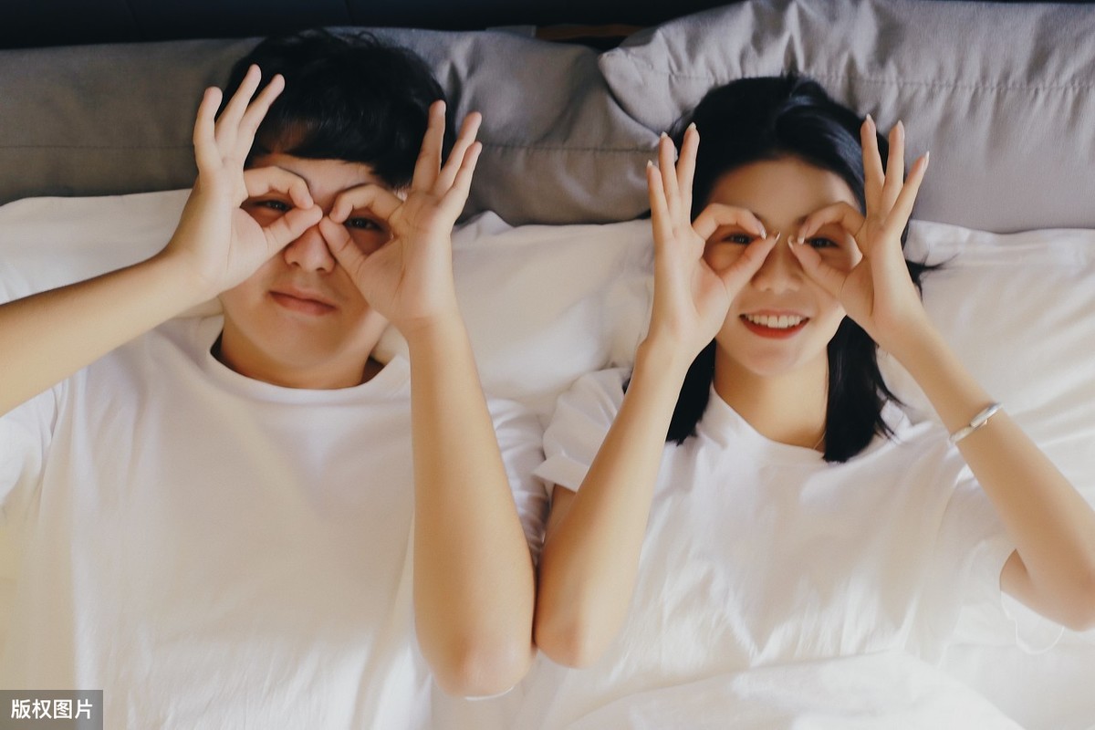 对女朋友说的浪漫短句（分享这27条浪漫唯美情话） 第1张
