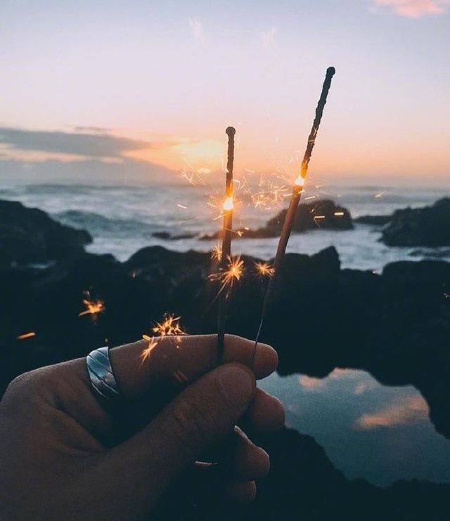活着很累很压抑的说说（生活很压抑很烦的心情语录） 第1张