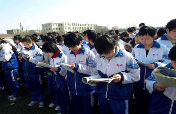 “衡水模式”再遭质疑：改变命运的摇篮，还是摧毁学子的恶魔？ 第3张