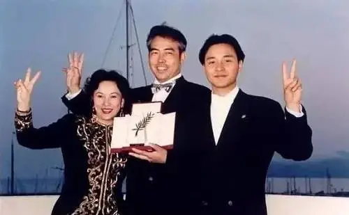 寒门出身，他卖窗帘、开发房地产，身价百亿，却在56岁去世 第25张