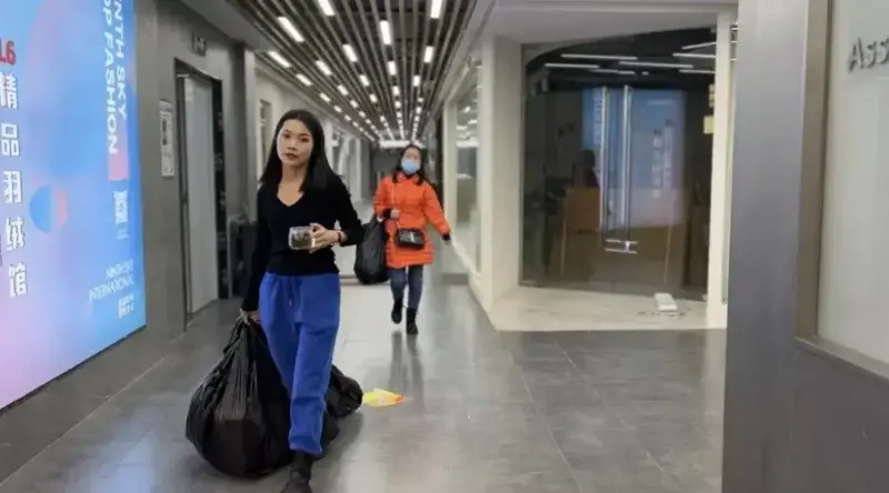 服装城鼻祖四季青开市，年入百万只是正常水平，新人入局有机会吗 第5张