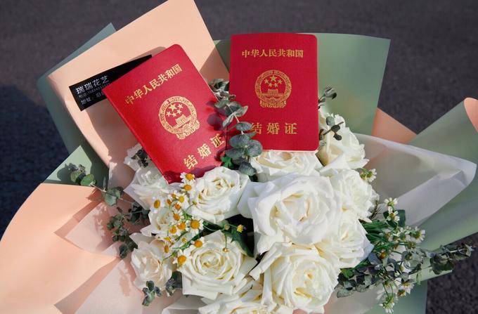 个人能补办结婚证吗（补办结婚证最简单方法） 第1张