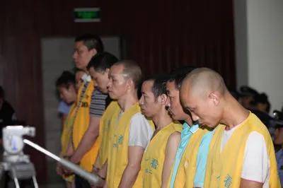 死缓是什么意思？为什么无期可以出狱？今天解答这种问题 第5张