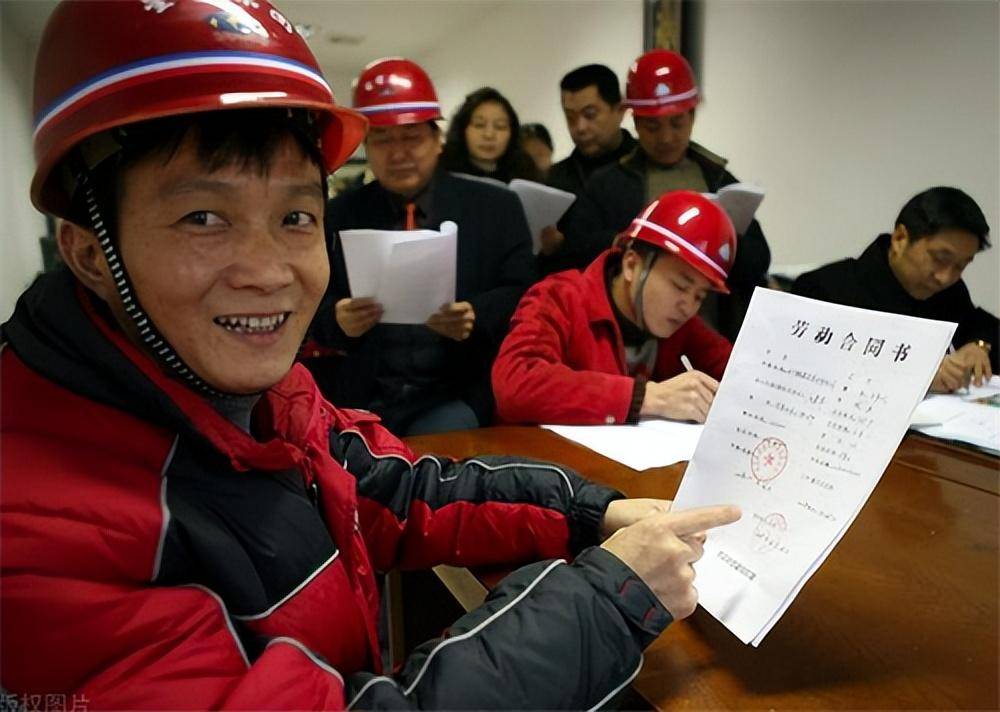 老板拖欠工资能报警吗（讨要工资最快最狠的方法） 第3张