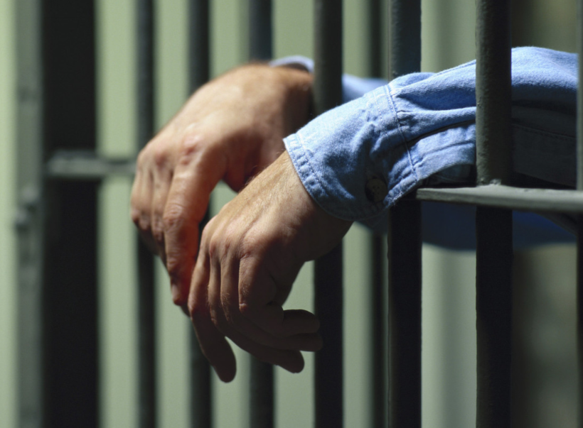 涉嫌赌博罪会判几年（赌博构成刑事案件标准） 第1张