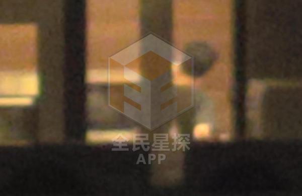 陈张出轨门:陈赫承认离婚亿人唾骂 陈赫张子萱拥吻激情四射 第7张