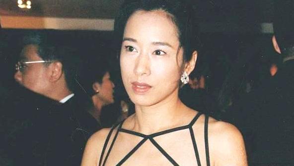 63岁的朱玲玲，从最美港姐到豪门阔太，两嫁百亿富豪成就璀璨人生 第33张