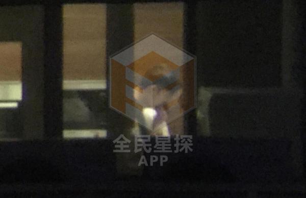 陈张出轨门:陈赫承认离婚亿人唾骂 陈赫张子萱拥吻激情四射 第15张