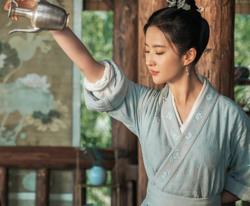 刘亦菲：梦华录前她只演过4部剧且未满18，为何能拥有百亿身家？ 第39张