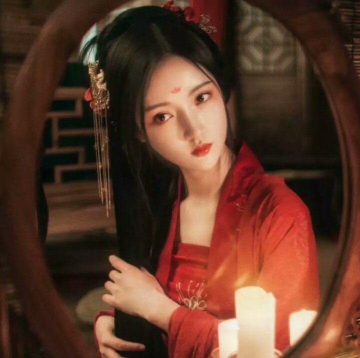形容头发很美的诗句（赞美头发的优美句子） 第5张