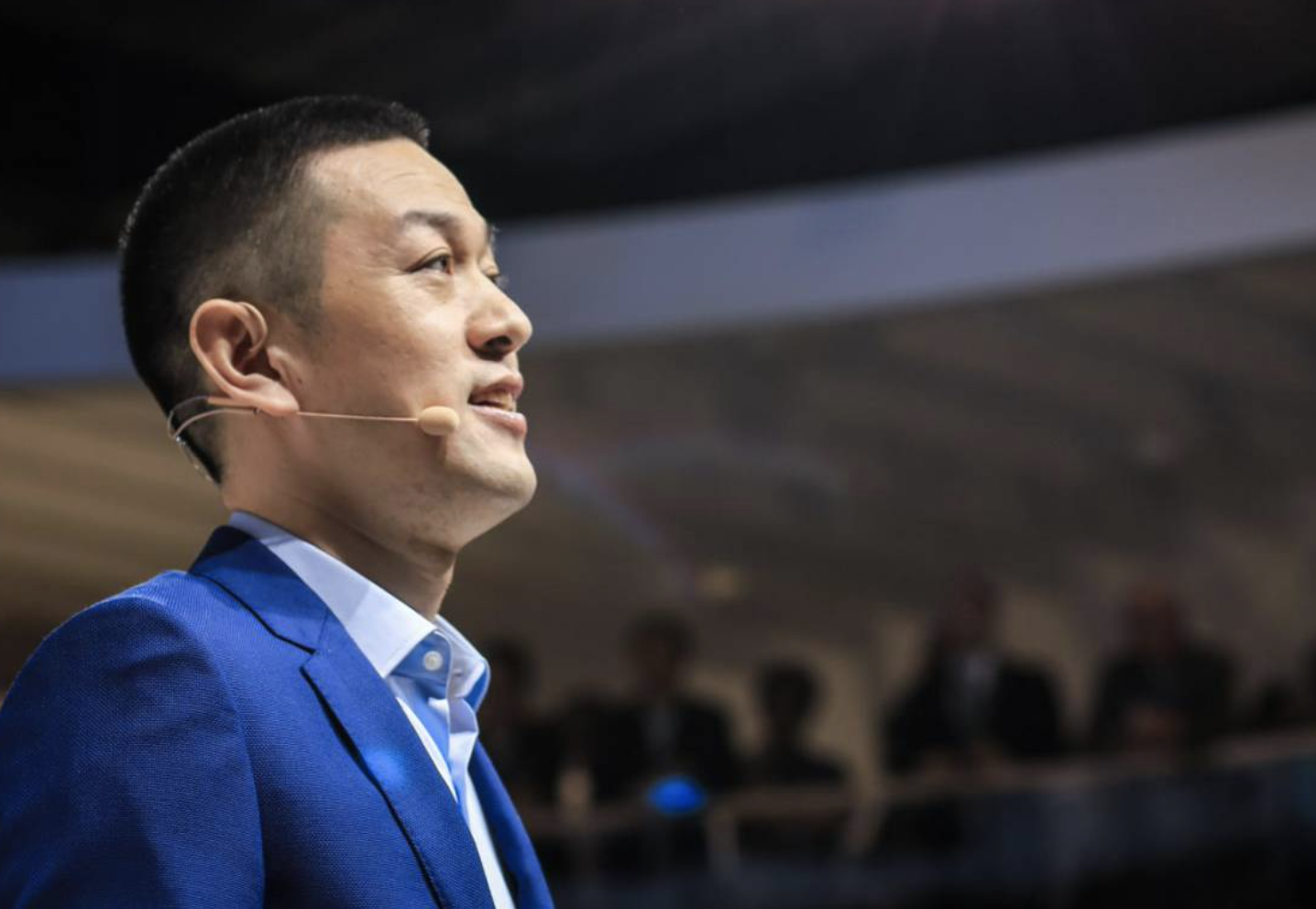 蔚来否极泰来，一年暴涨580%，李斌撕下“最惨”标签 第1张
