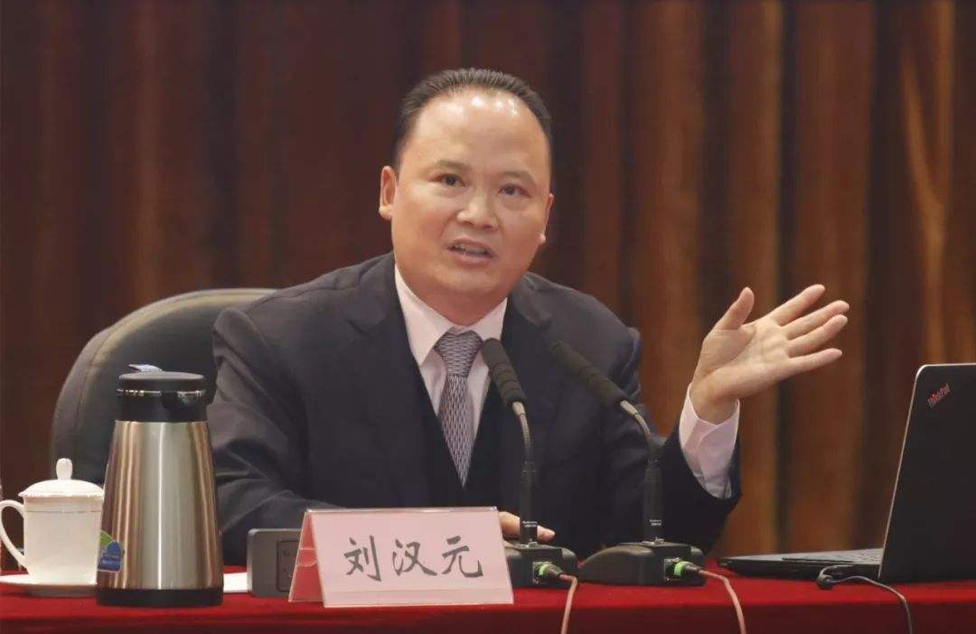 四川最有钱的3大富豪，个个身价上百亿，刘永好靠养猪夺得第一 第5张