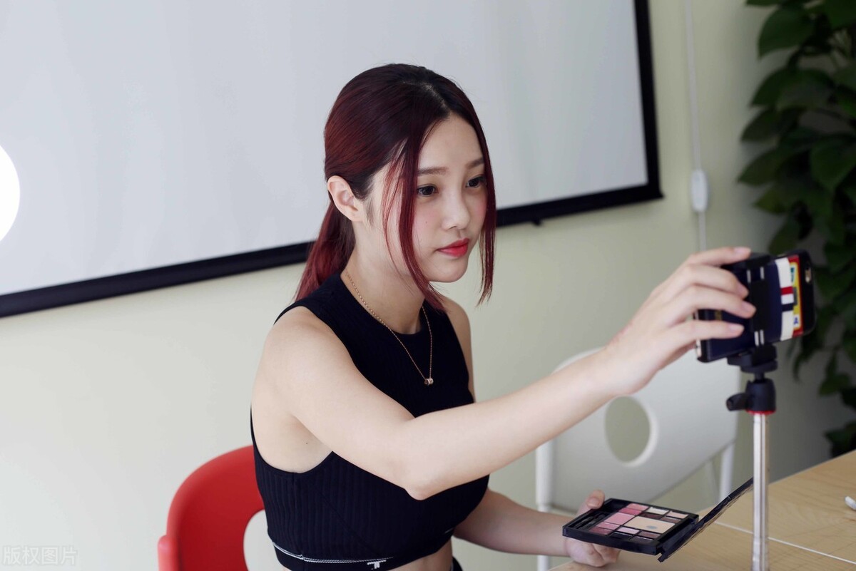 想要找网红直播带货，应该需要注意什么？ 第11张