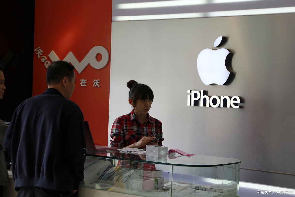 iphone屏幕失灵乱跳怎么办（苹果手机跳屏的处理方法） 第1张