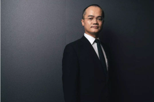 最穷时只有200元，如今身家183亿，他的人生逆袭过程不一般 第11张