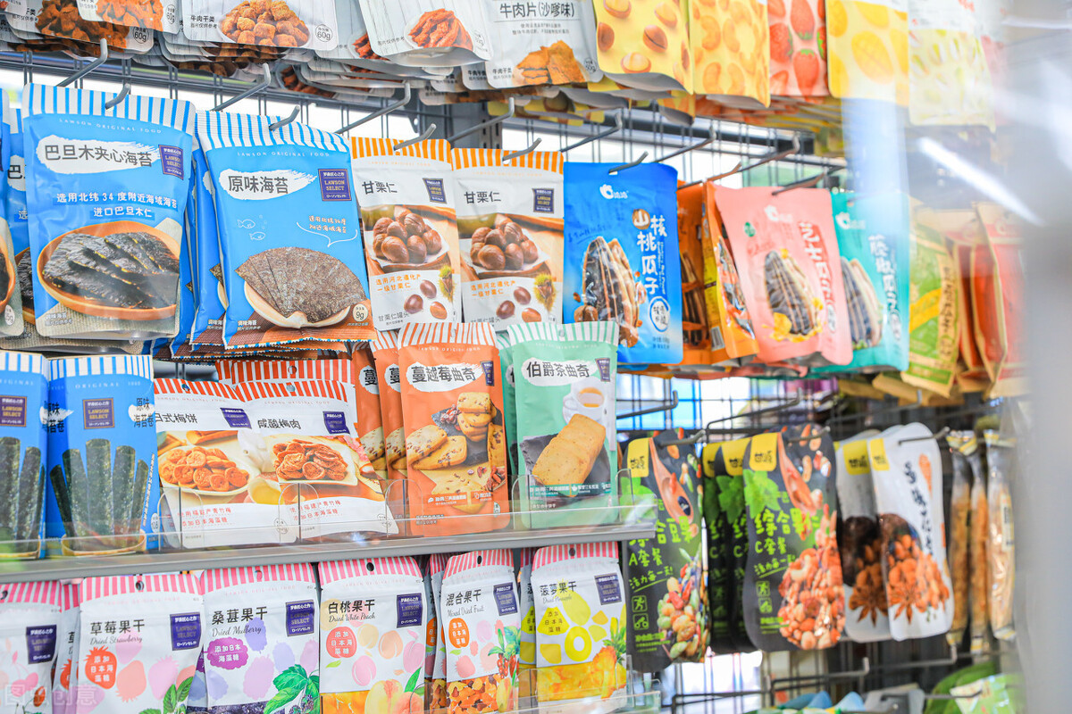 我24小时便利店员，每天上班超10小时，揭秘过期食品去哪儿了 第15张