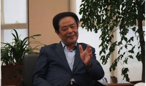 木匠出身的他，借20万开始创业，如今身家650亿 第1张