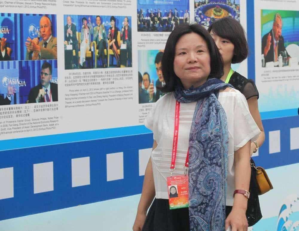 在美国大方捐90亿，国内诺而不捐！曾经的园林女王套现8亿离场 第7张