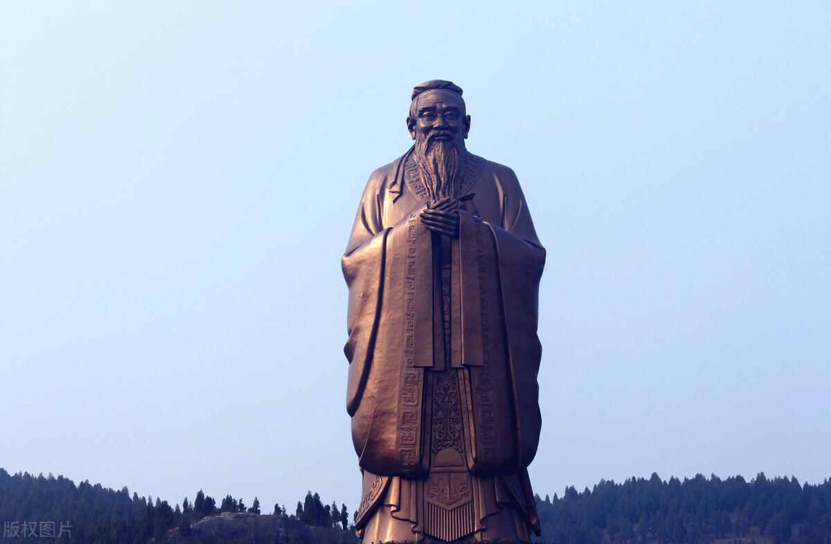 赞美教师的诗句有哪些（感恩教师的8句名诗） 第1张