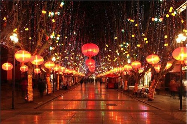 马上过年了，50岁的人能做哪些小生意，挣一点节日家庭开支钱？ 第1张