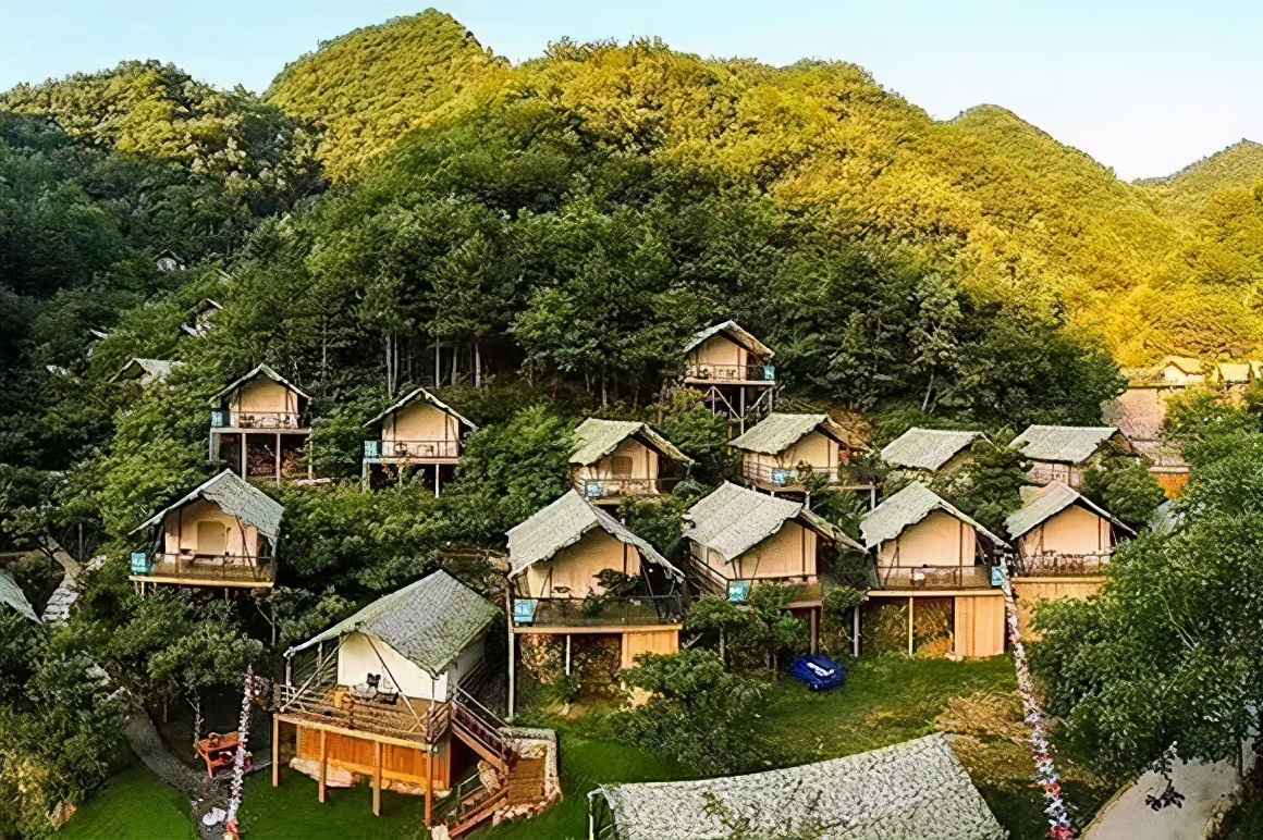 “李子柒”们带火的乡村民宿，国庆档已一房难求 第1张