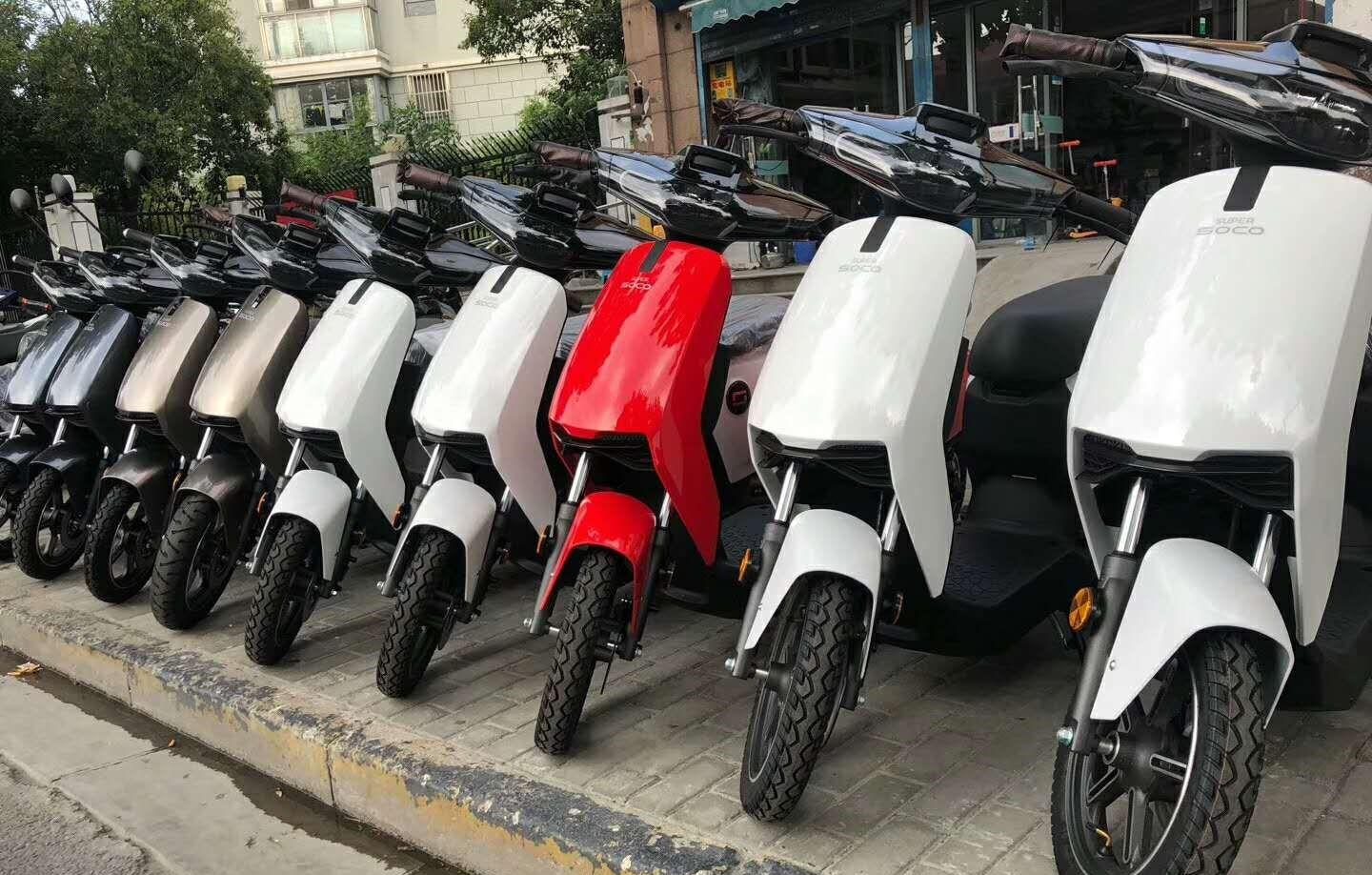 绝佳营销方案：买矿泉水送电动车，一月赚65万！老板高兴坏了 第5张