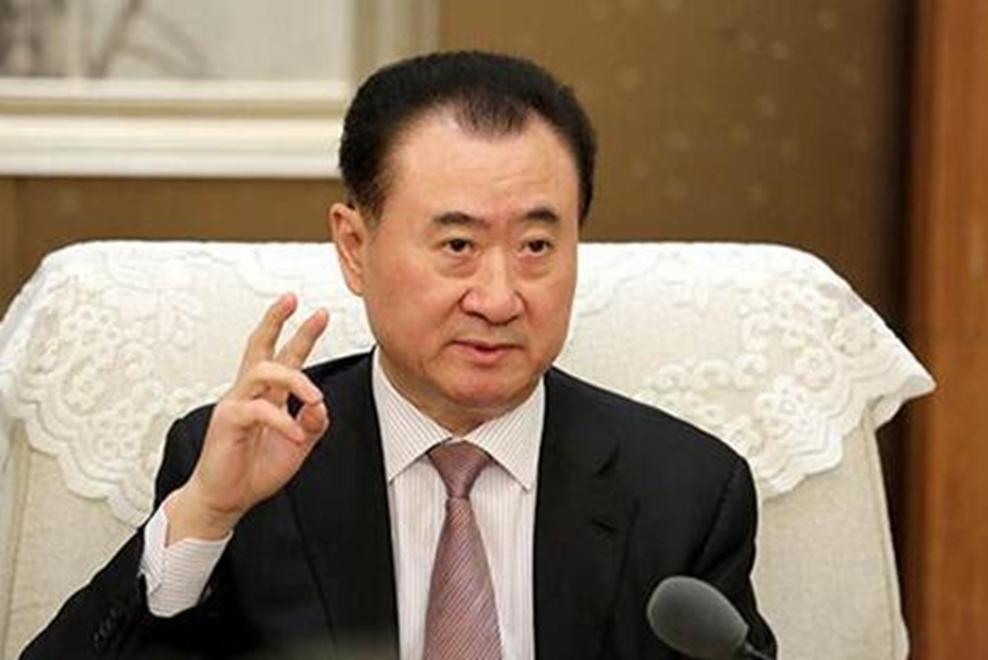 王健林投资1400亿布局，刘强东靠它赚上千亿，又一行业崛起了 第9张