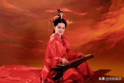 世界十大经典爱情诗（首选这10首唯美爱情诗） 第3张
