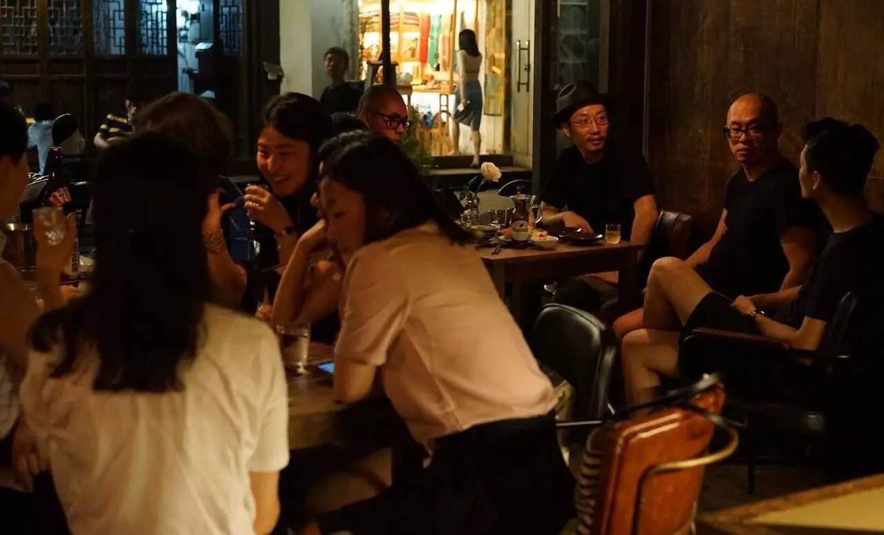 这家小饭馆为引流使出绝招：免费喝酒！结果年赚百万 第5张