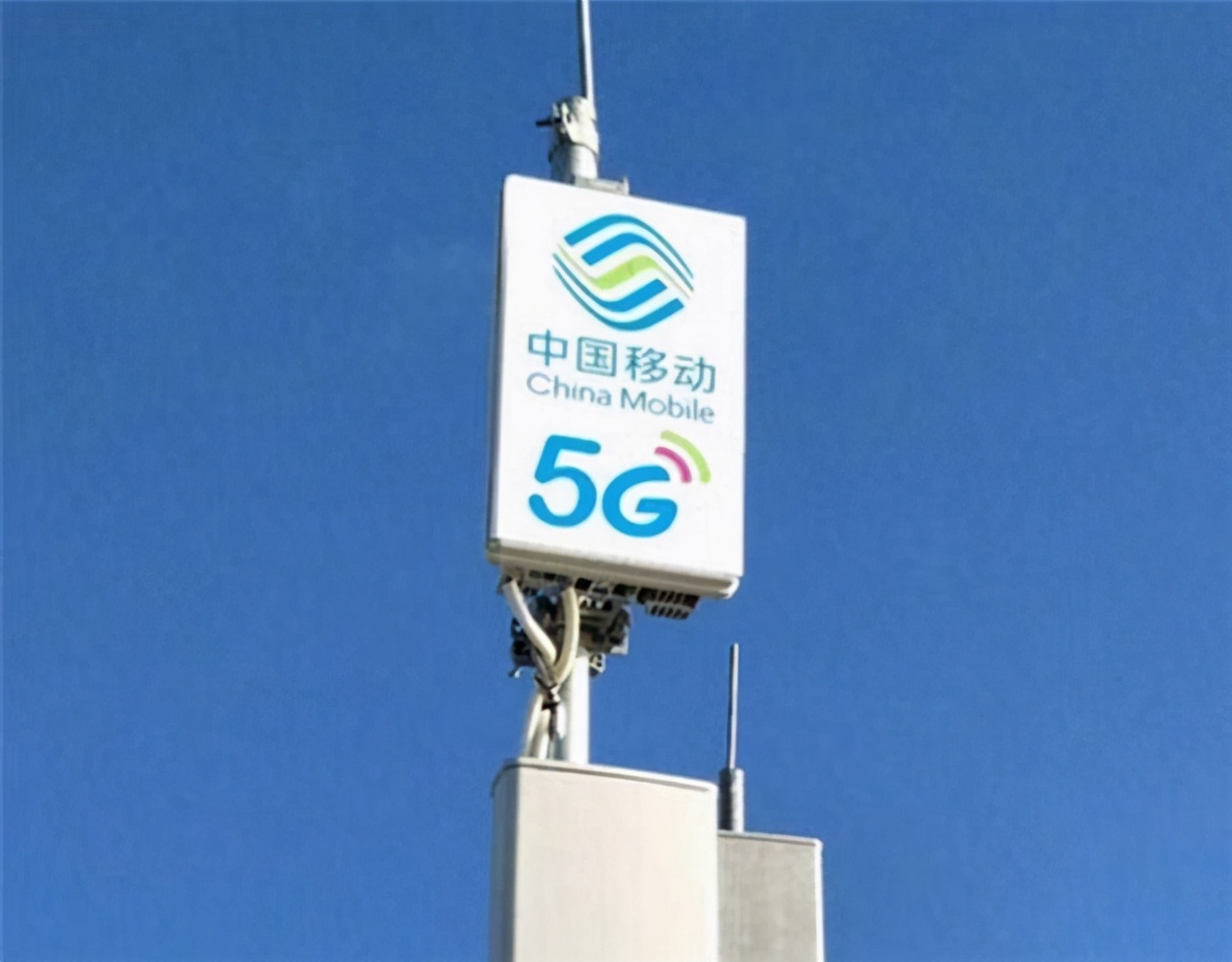 中国联通激进推动2G退网，用户持续流失近千万，加速被边缘化 第5张
