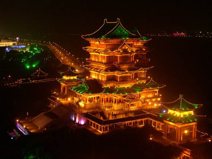 滕王阁序带拼音全文翻译（滕王阁序原文赏析及解释） 第5张