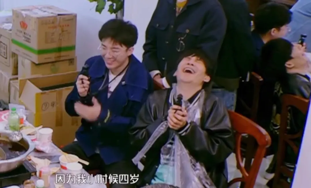 四岁父亲早逝，做过厨师摆过地摊，刘宇宁的成名路太艰辛 第11张